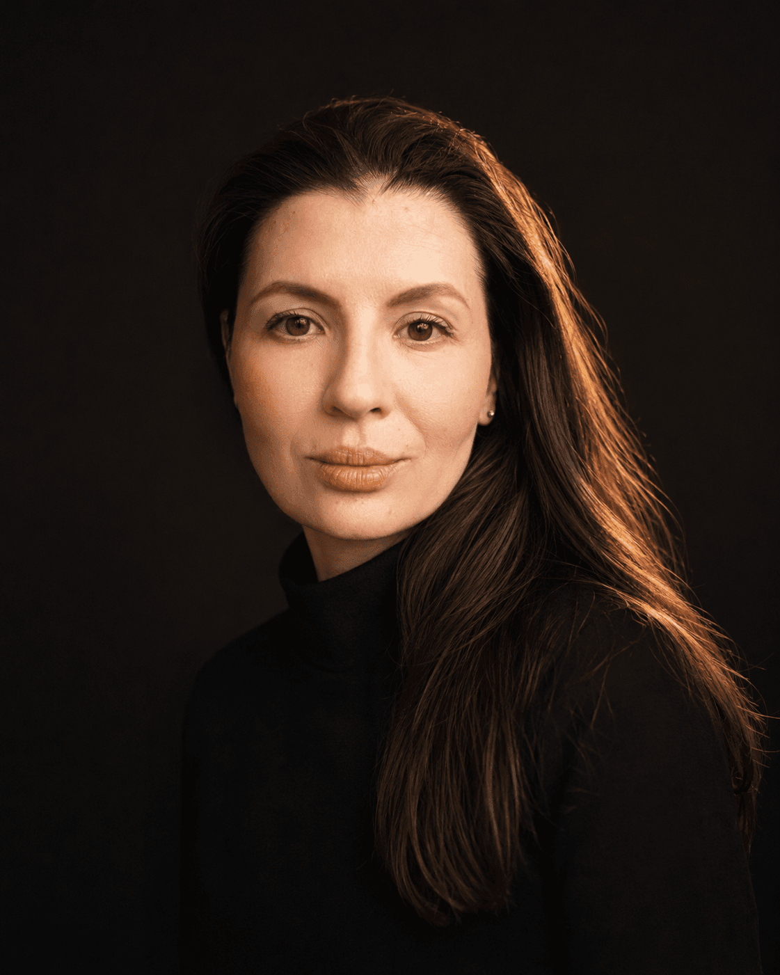 Olena Khomyshyn headshot
